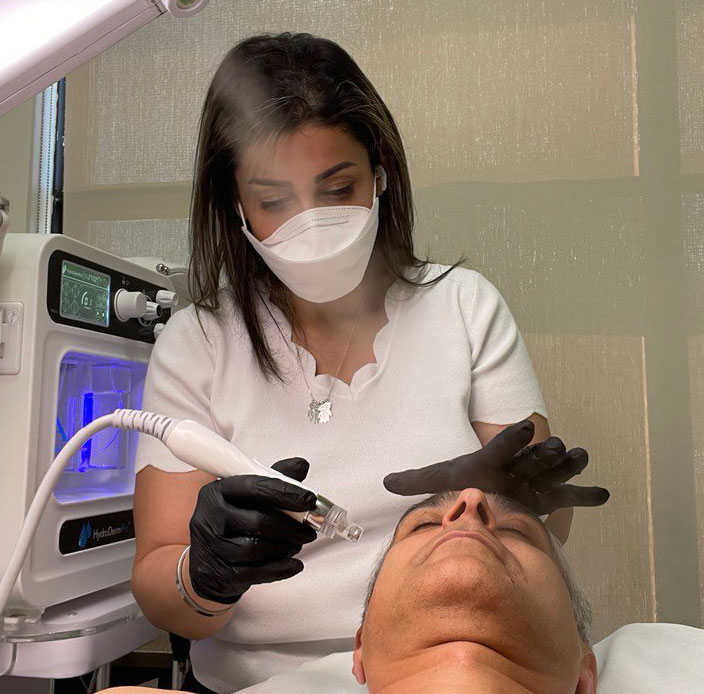 Men's HydroFacial